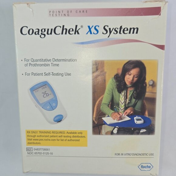 Roche CoaguChek XS Coagulation Meter Case Manual Accu-Chek Lancets Original Box - Picture 14 of 16